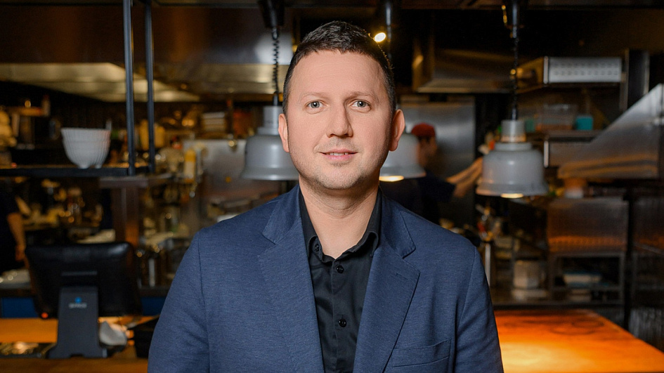 Вячеслав Уваров
